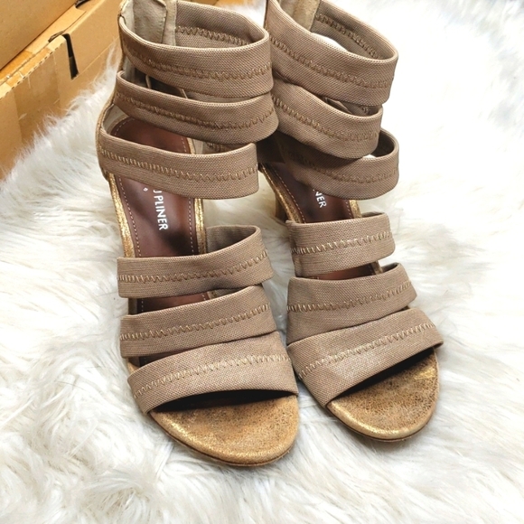 Donald J Pliner Gigee Strappy Zip Up Heels Size 8M Light Bronze - Picture 3 of 8